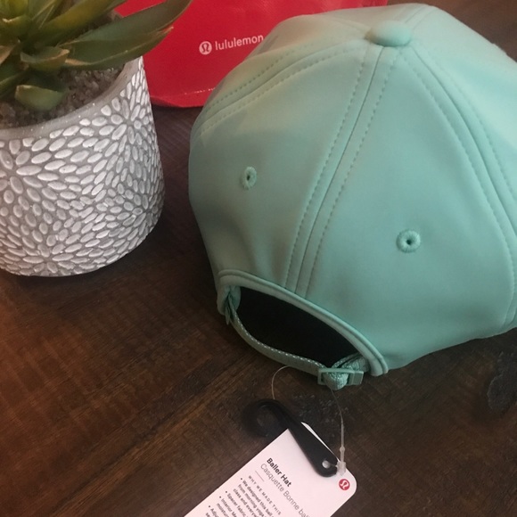 NEW Lululemon Baller Hat - Picture 4 of 7